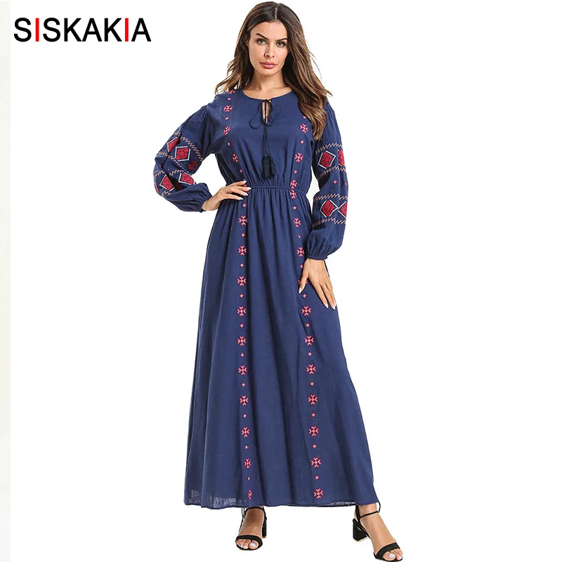 Siskakia Ethnic Geometric Embroidered Long Dress Round Neck Long Sleeve A line Elastic High Waist Swing Maxi Dresses Navy Blue
Siskakia Ethnic Geometric Embroidered Long Dress Round Neck Long Sleeve A line Elastic High Waist Swing Maxi Dresses Navy Blue