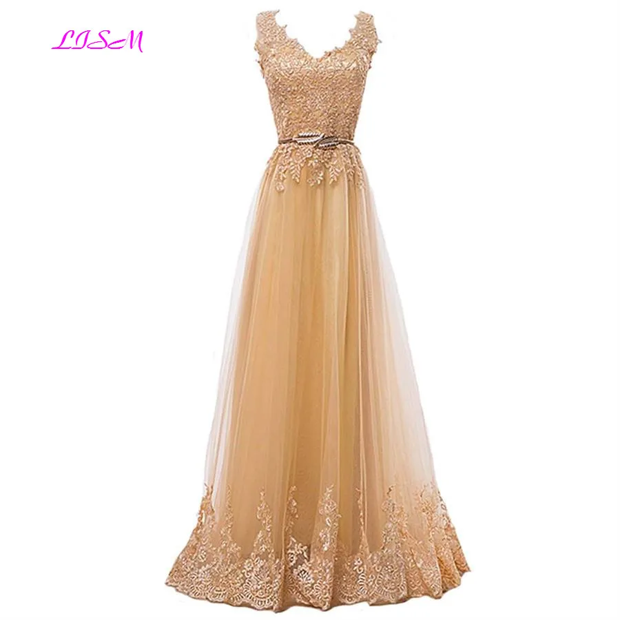LISM Gold Long Tulle Prom Dresses V Neck Lace Appliques Formal Gowns with Plume Belt Long A Line Bridesmaid Dress robe de soiree
LISM Gold Long Tulle Prom Dresses V Neck Lace Appliques Formal Gowns with Plume Belt Long A Line Bridesmaid Dress robe de soiree