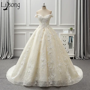 Vestido de noiva Gorgeous Beige Wedding Dress Off the Shoulder Lace Appliques Bridal Gowns Real Photo Bride Dress Robe de mariee
Vestido de noiva Gorgeous Beige Wedding Dress Off the Shoulder Lace Appliques Bridal Gowns Real Photo Bride Dress Robe de mariee