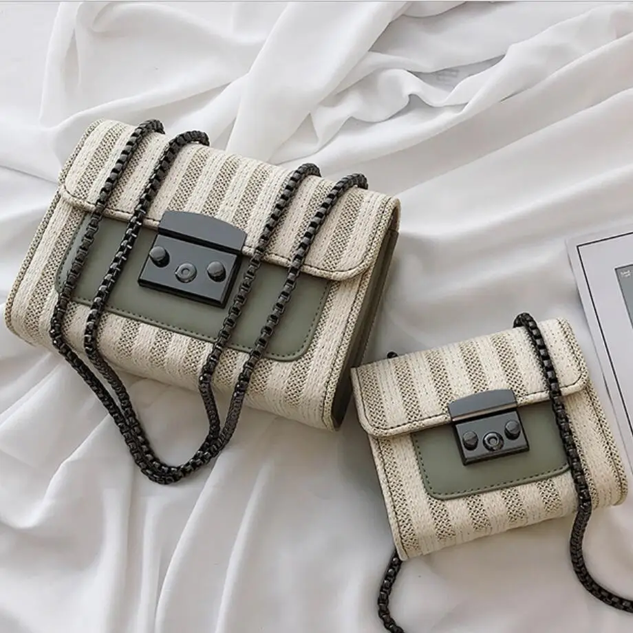 Elegant Female Mini Flap Square Bag 2019 Fashion New Quality Leather Women's Designer Handbag Lock Chain Shoulder Messenger Bag
Elegant Female Mini Flap Square Bag 2019 Fashion New Quality Leather Women's Designer Handbag Lock Chain Shoulder Messenger Bag