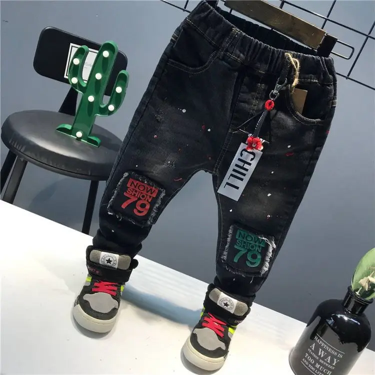 New Fashion Spring Boy Pants Kids Jeans Solid Cotton Mid Elastic Waist Pants Boys Jeans Kids Children Trousers 2-6Y
New Fashion Spring Boy Pants Kids Jeans Solid Cotton Mid Elastic Waist Pants Boys Jeans Kids Children Trousers 2-6Y