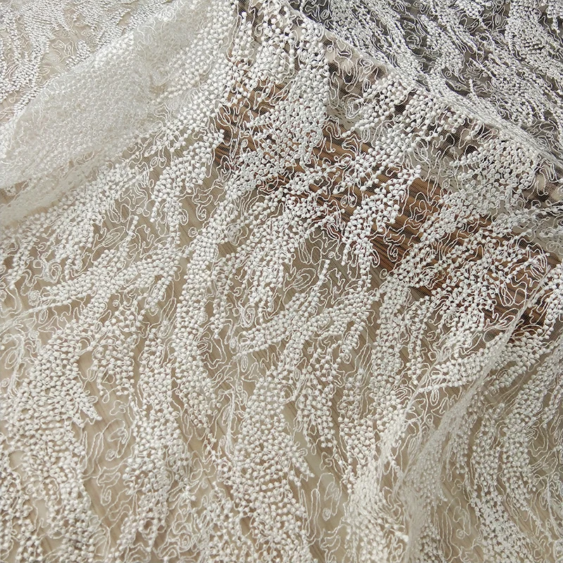 3Yards White Embroidered Wedding Lace Fabric 3D Polyester Embroidery Quality Tulle Mesh lady dresses gowns making Fabric
3Yards White Embroidered Wedding Lace Fabric 3D Polyester Embroidery Quality Tulle Mesh lady dresses gowns making Fabric