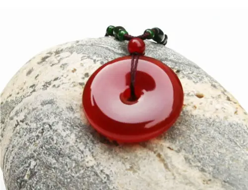 Koraba Fine Jewelry red Agate Gemstone Happy Lucky Peace Buckle Circle Donut Amulet Pendant Free Shipping
Koraba Fine Jewelry red Agate Gemstone Happy Lucky Peace Buckle Circle Donut Amulet Pendant Free Shipping
