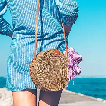 Beach Round Rattan Handmade Wicker Woven Crossbody Handbag Women Shoulder Bag
Beach Round Rattan Handmade Wicker Woven Crossbody Handbag Women Shoulder Bag