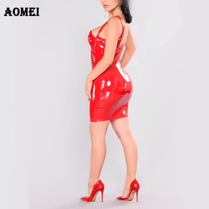 (4)