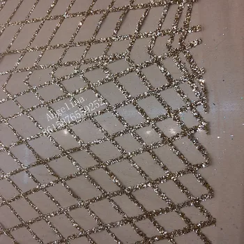 Fashionable glued glitter Guipure Lace BZL-30022 African Cord Lace Fabric with glued glitter sequins
Fashionable glued glitter Guipure Lace BZL-30022 African Cord Lace Fabric with glued glitter sequins