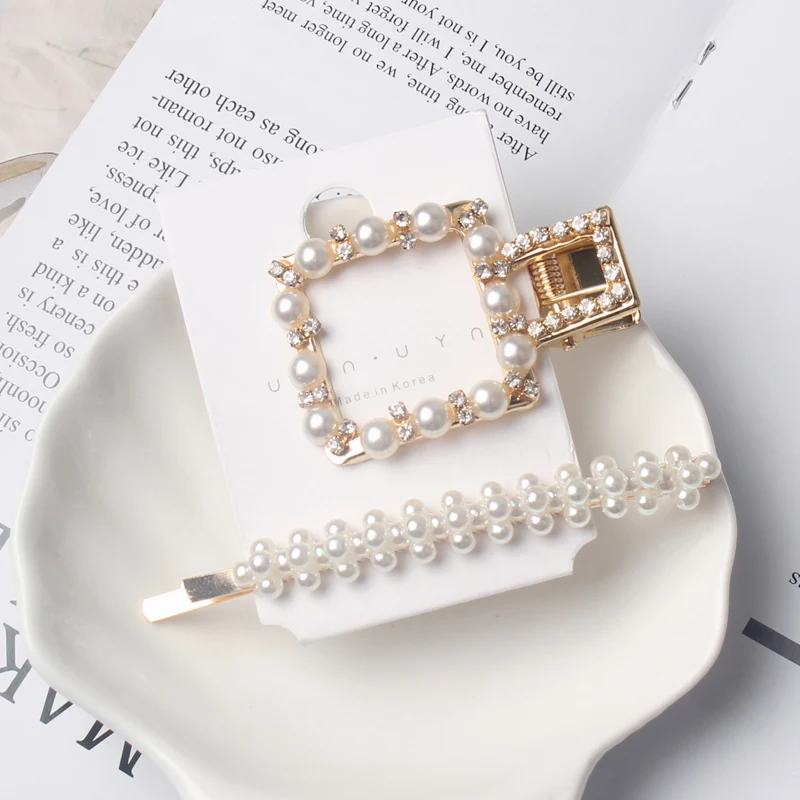 2Pcs/Set INS Style Pearl Hair Clips Snap Barrettes Stick Triangle Hairgrips Korean Hairpins for Women Hair Styling Accessories
2Pcs/Set INS Style Pearl Hair Clips Snap Barrettes Stick Triangle Hairgrips Korean Hairpins for Women Hair Styling Accessories