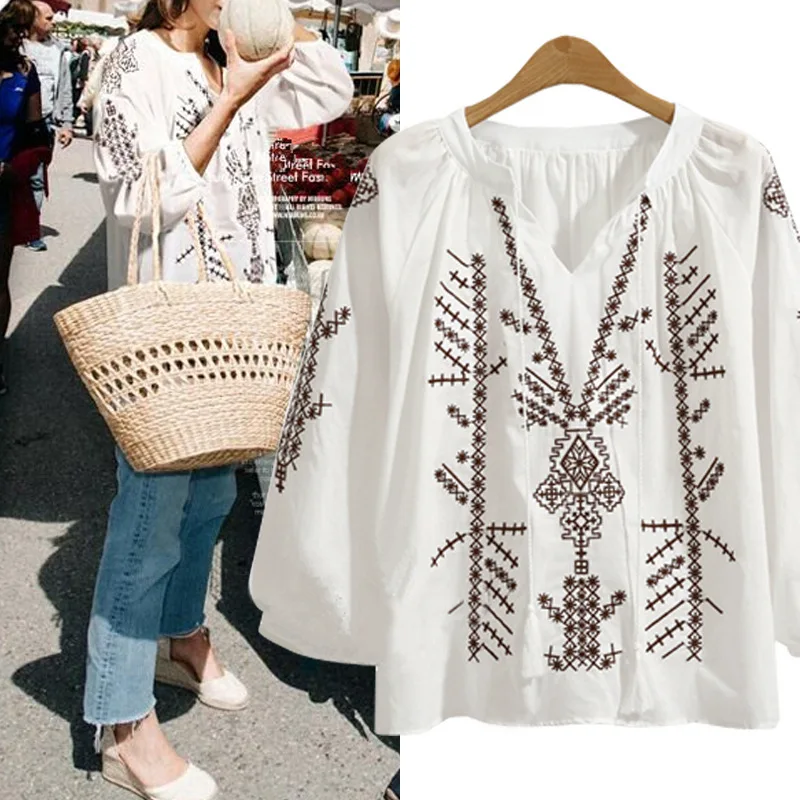 2018 Spring Summer Embroidery Puff Sleeve V-Neck Blouse Fashion New arrival Women National style simple loose Sweet Tops Shirt
2018 Spring Summer Embroidery Puff Sleeve V-Neck Blouse Fashion New arrival Women National style simple loose Sweet Tops Shirt