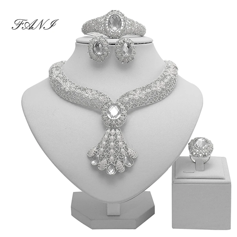 Fani 2019 Dubai gold colorful Jewelry Set Brand Nigerian wedding women accessories jewelry set Wholesale statement jewelry set
Fani 2019 Dubai gold colorful Jewelry Set Brand Nigerian wedding women accessories jewelry set Wholesale statement jewelry set