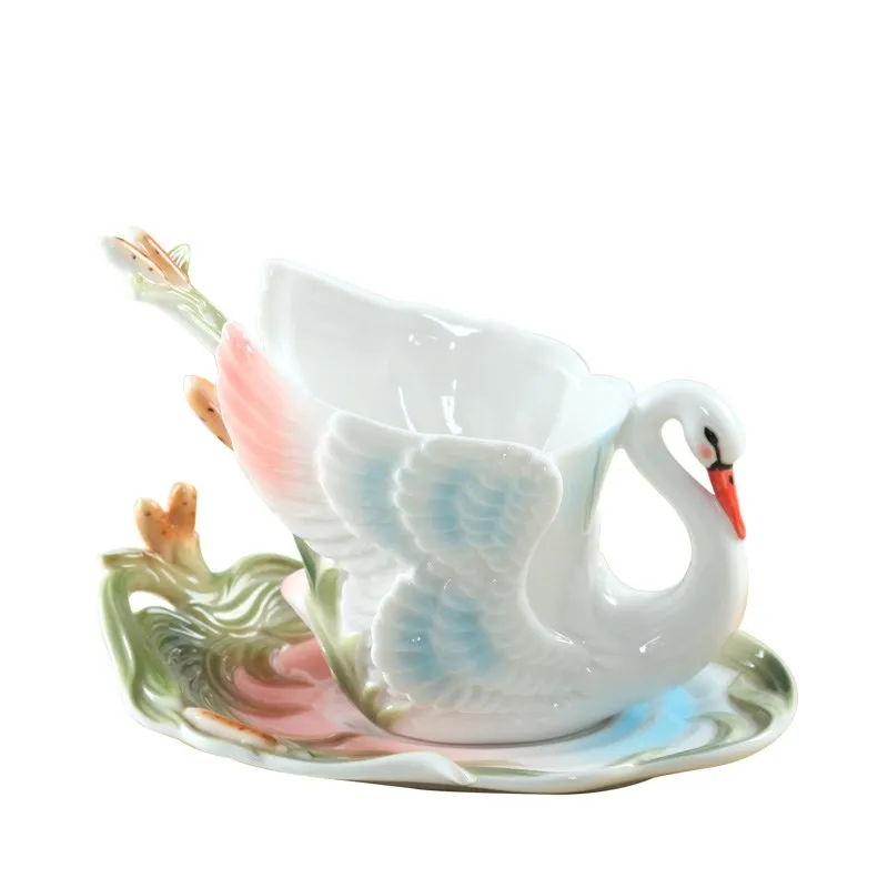 3D Colored Enamel Coffee Mug Cup Set Porcelain Swan Tea Milk Copo China Bone Creative Drinkware Friend Wedding Gift
3D Colored Enamel Coffee Mug Cup Set Porcelain Swan Tea Milk Copo China Bone Creative Drinkware Friend Wedding Gift