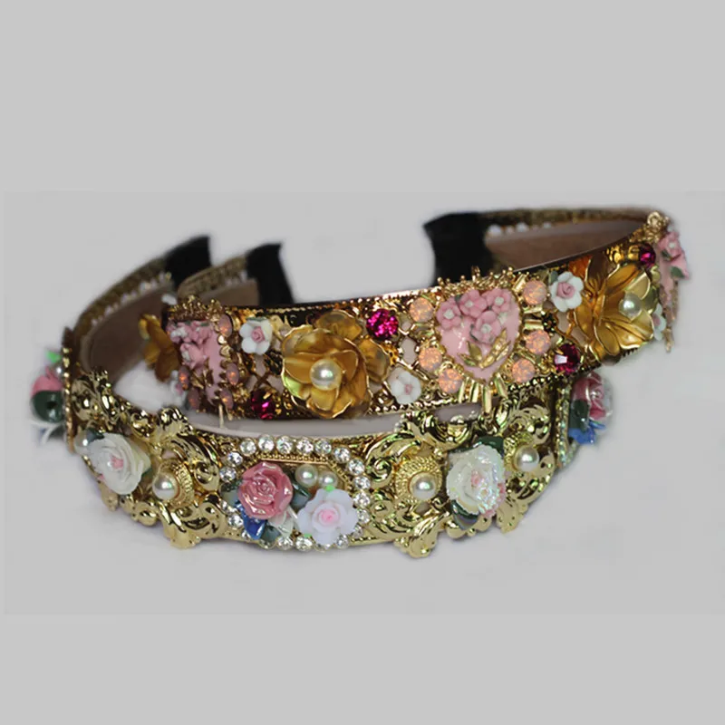 Winter Vintage Luxury Baroque Royal Ceramic Flower Heart Hair Hoop Metal Crown Tiaras Wedding Hair Accessories Jewelry Prom Gift
Winter Vintage Luxury Baroque Royal Ceramic Flower Heart Hair Hoop Metal Crown Tiaras Wedding Hair Accessories Jewelry Prom Gift