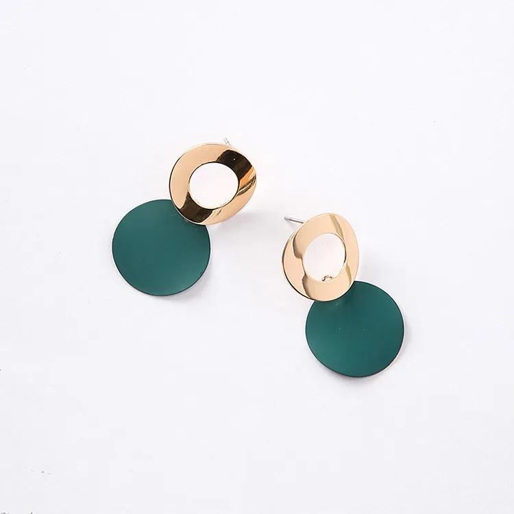 Acrylic Trendy Round Women Dangle Earrings Simple Arc Disc Geometric Earrings For Women Drops Earrings Fashion Jewelry 2018
Acrylic Trendy Round Women Dangle Earrings Simple Arc Disc Geometric Earrings For Women Drops Earrings Fashion Jewelry 2018