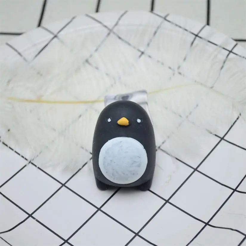 Cute Mochi Squishy Penguin Interesting Gadget Squishy Healing Animal Fun Kid Kawaii Toy Stress Reliever Decoration Antistress
Cute Mochi Squishy Penguin Interesting Gadget Squishy Healing Animal Fun Kid Kawaii Toy Stress Reliever Decoration Antistress