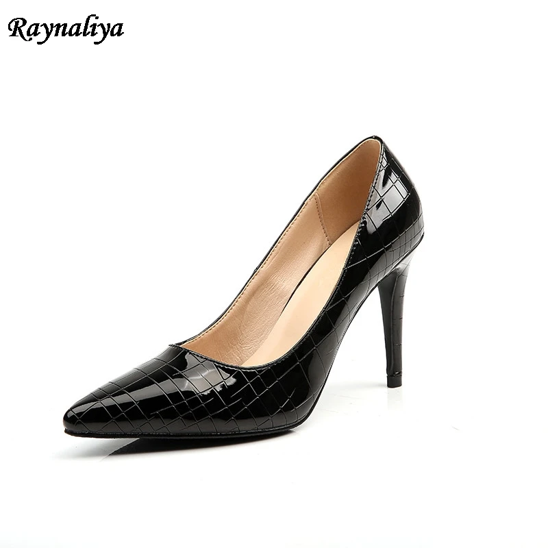 Women Sexy Brand Fashion Shoes Ladies Pumps Big Sie 33-43 Pointed Toe High Heel Shoes Bling Bling Material 7CM Heels XZL-B0019
Women Sexy Brand Fashion Shoes Ladies Pumps Big Sie 33-43 Pointed Toe High Heel Shoes Bling Bling Material 7CM Heels XZL-B0019