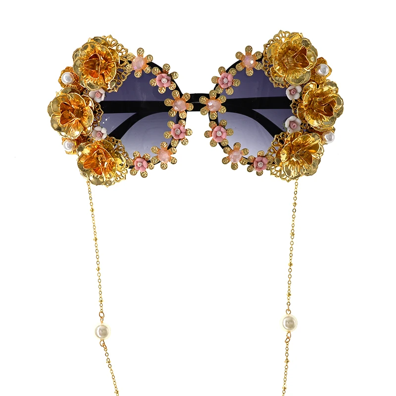 Super Luxury Baroque Sunglasses Women Metal Flower Vintage Eyewear Brand Design Sun Glasses Outdoors Casual Accessories
Super Luxury Baroque Sunglasses Women Metal Flower Vintage Eyewear Brand Design Sun Glasses Outdoors Casual Accessories