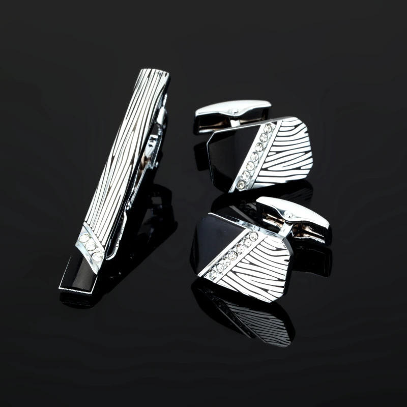 XK205High quality men's shirts Cufflinks high-grade crystal Cufflinks tie clip set Cufflinks brand of men's clothing accessories
XK205High quality men's shirts Cufflinks high-grade crystal Cufflinks tie clip set Cufflinks brand of men's clothing accessories