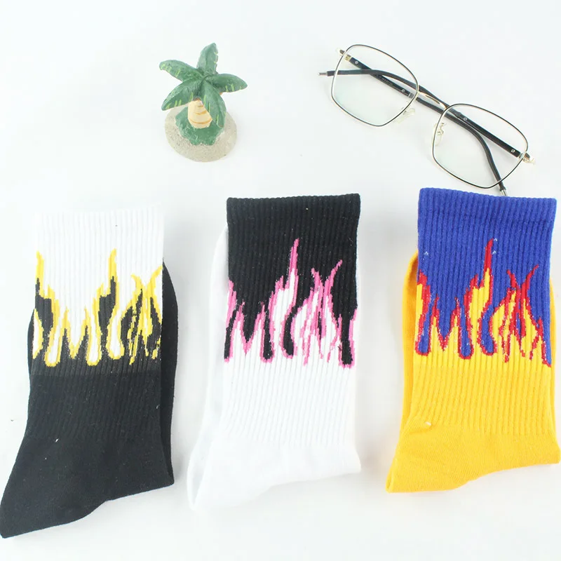 Harajuku men's socks cotton flame print hip hop skateboard socks skarpetki men woman funny unisex sokken calcetines hombre Sox
Harajuku men's socks cotton flame print hip hop skateboard socks skarpetki men woman funny unisex sokken calcetines hombre Sox