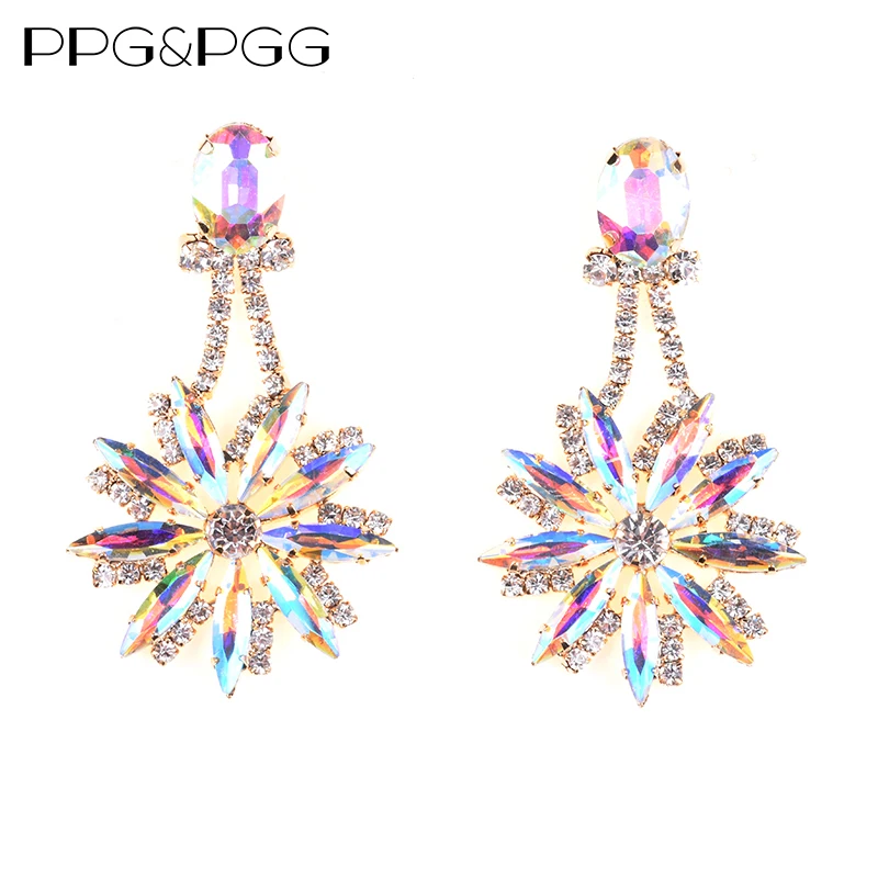 PPG&PGG 2019 New Fashion Bohemian Wedding Long Glass Earrings Statement Jewelry Charm Crystal Dangle Earrings
PPG&PGG 2019 New Fashion Bohemian Wedding Long Glass Earrings Statement Jewelry Charm Crystal Dangle Earrings