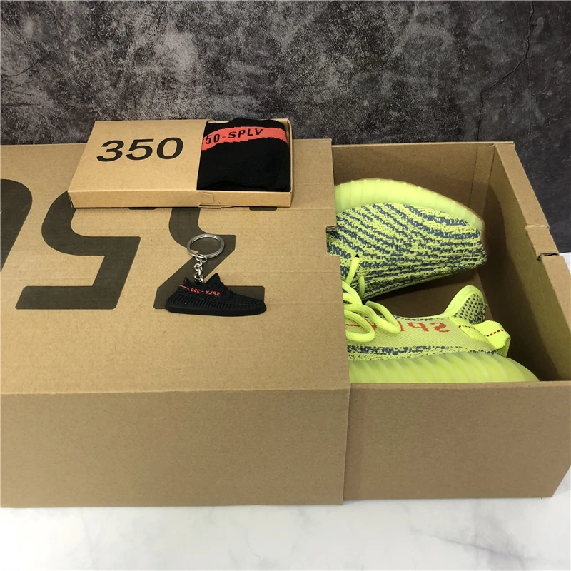 2019 Men Running Shoes Yeezys Air 350 boost v2 women shoes sports Athletic yeezys boost 350 Sneakers 36-45
2019 Men Running Shoes Yeezys Air 350 boost v2 women shoes sports Athletic yeezys boost 350 Sneakers 36-45