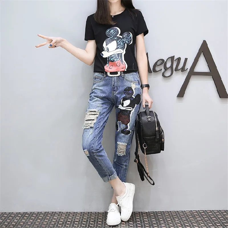 CBAFU summer cartoon 2 piece set women suits mickey print Tshirt hole denim pants suit cartoon jeans set women's sets D929
CBAFU summer cartoon 2 piece set women suits mickey print Tshirt hole denim pants suit cartoon jeans set women's sets D929