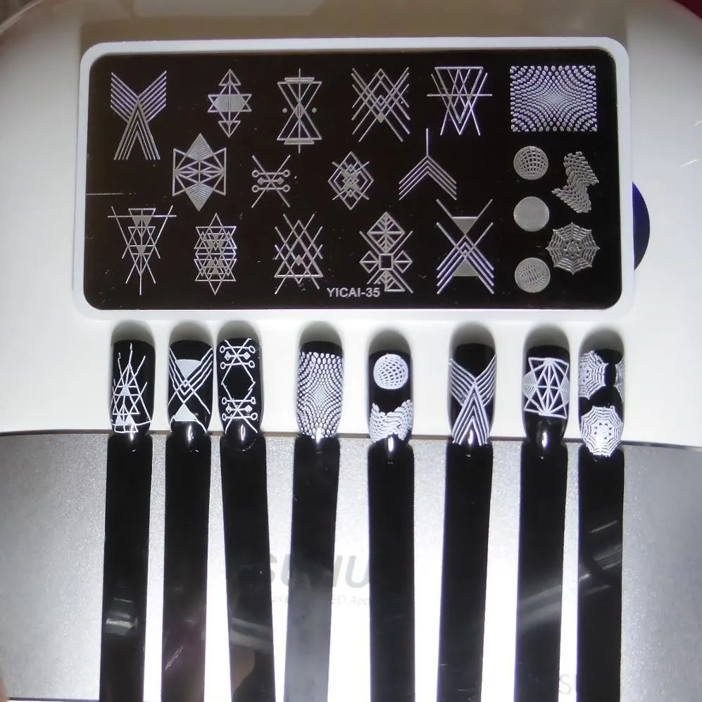 1Pc Geometric Nail Stamping Plate Stamp For Nails 2018 Dream Catcher Bird Geometry Nail Art Stamping Plate Nail Template YC03512
1Pc Geometric Nail Stamping Plate Stamp For Nails 2018 Dream Catcher Bird Geometry Nail Art Stamping Plate Nail Template YC03512
