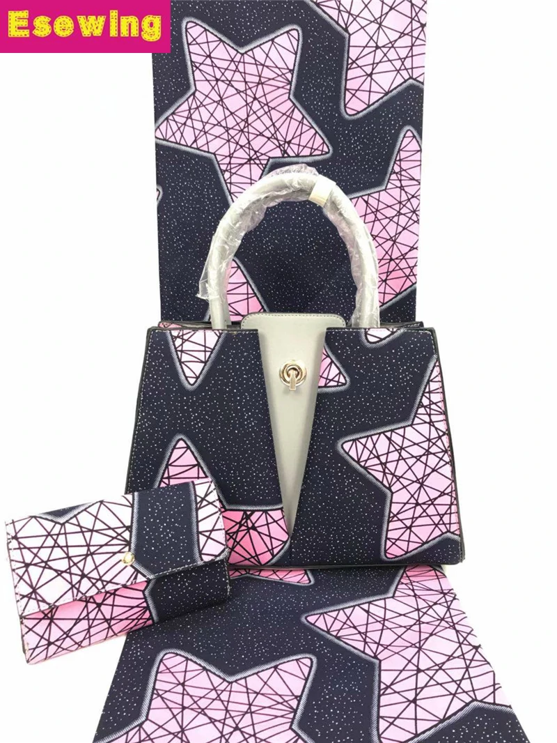 2019 Popular high quality wax fabric hand bag and purse bag with african wax prints 6 yards ankara wax fabric for sewing Clothes
2019 Popular high quality wax fabric hand bag and purse bag with african wax prints 6 yards ankara wax fabric for sewing Clothes