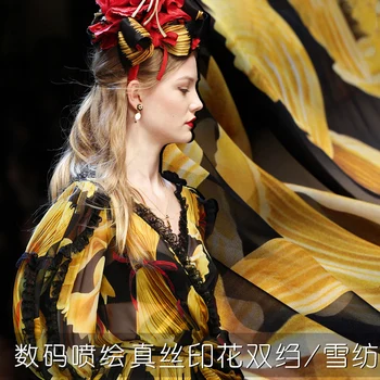 The new fashion catwalk printing silk fabric silk crepe de chine cloth 100 silk fabric silk tulle chiffon fabric wholesale
The new fashion catwalk printing silk fabric silk crepe de chine cloth 100 silk fabric silk tulle chiffon fabric wholesale