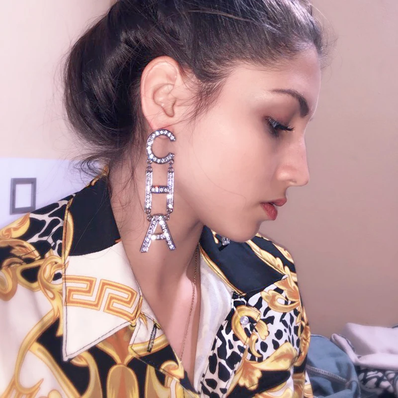 Korean Jewelry DIY Rhinestone Letter CHA Drop Dangle Earrings For Women Fashion Jewelry Trendy Statement Earrings Accessories
Korean Jewelry DIY Rhinestone Letter CHA Drop Dangle Earrings For Women Fashion Jewelry Trendy Statement Earrings Accessories