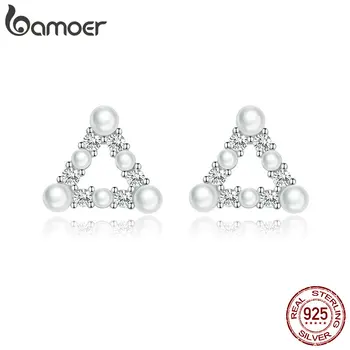 bamoer Geometric Pearl Stud Earrings for Women Triangle Shape 925 Sterling Silver Korean Fashion Jewelry Accessories BSE215
bamoer Geometric Pearl Stud Earrings for Women Triangle Shape 925 Sterling Silver Korean Fashion Jewelry Accessories BSE215