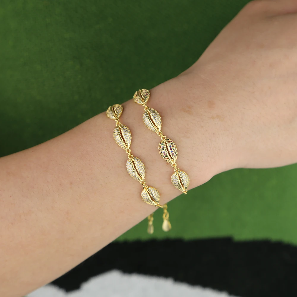 2019 Summer beach jewelry Gold color sea shell paved colorful rainbow cz bracelet for women female 15+4CM adjusted bracelet
2019 Summer beach jewelry Gold color sea shell paved colorful rainbow cz bracelet for women female 15+4CM adjusted bracelet