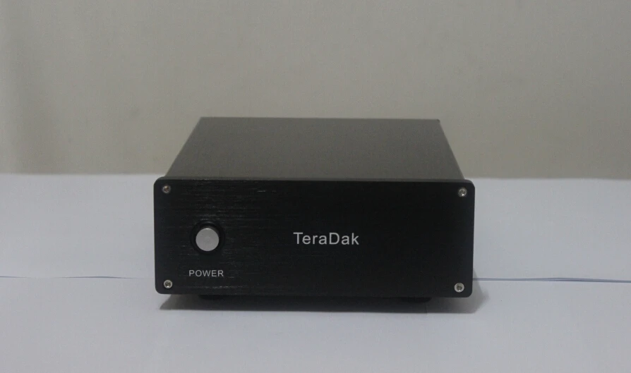 Блок питания EvoCLOCK DC-50W, TeraDak, постоянный ток, 9 В/2 А, Hiface, Hi-Fi Линейный
Блок питания EvoCLOCK DC-50W, TeraDak, постоянный ток, 9 В/2 А, Hiface, Hi-Fi Линейный