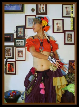 ATS BELLY DANCE Renaissance Crop Top Pirate Wench Gypsy Fairy Costume Peasant Crop Top Tribal Choli Top T11-T15
ATS BELLY DANCE Renaissance Crop Top Pirate Wench Gypsy Fairy Costume Peasant Crop Top Tribal Choli Top T11-T15