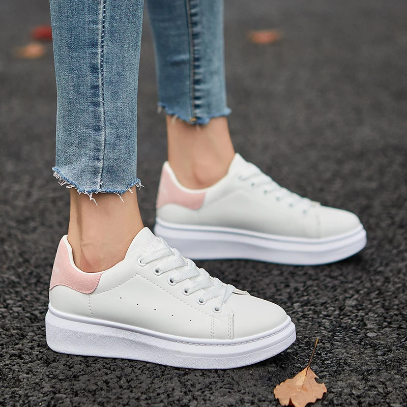 Rommedal skate sneakers women solid white color pu leather light breath sweet casual shoes new fashion female lace up footwear
Rommedal skate sneakers women solid white color pu leather light breath sweet casual shoes new fashion female lace up footwear