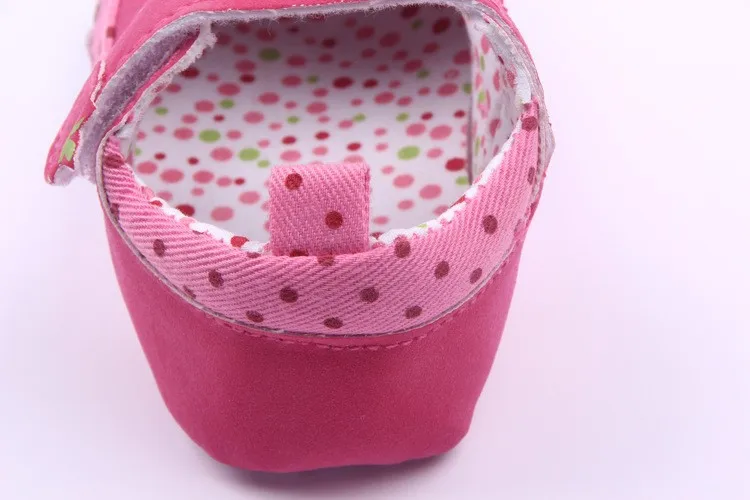 2389248865_688950238