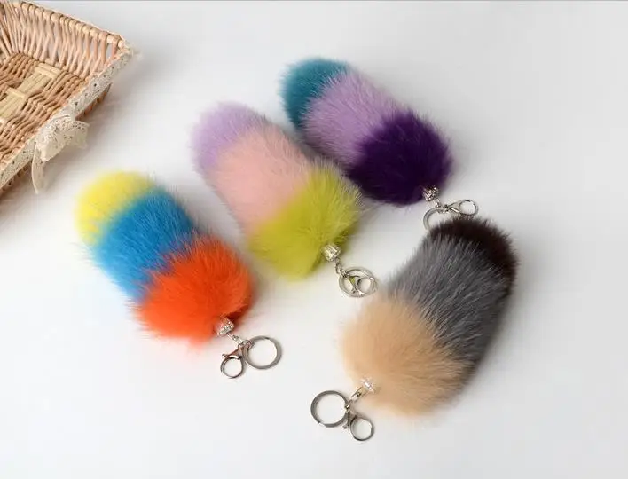 100% Real silver Fox Fur Tail Key Chains Fur Key Rings Bag Accessory Car Strap Handbag Unisex Natural Key Chain llaveros mujer
100% Real silver Fox Fur Tail Key Chains Fur Key Rings Bag Accessory Car Strap Handbag Unisex Natural Key Chain llaveros mujer