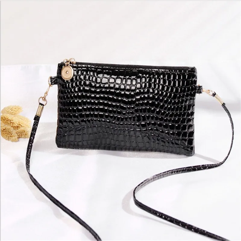 2019 New Wallet Mobile Phone Change Shoulder Messenger Patent Leather Key Hand Japanese Korean Coin Bags Crocodile Small Square
2019 New Wallet Mobile Phone Change Shoulder Messenger Patent Leather Key Hand Japanese Korean Coin Bags Crocodile Small Square