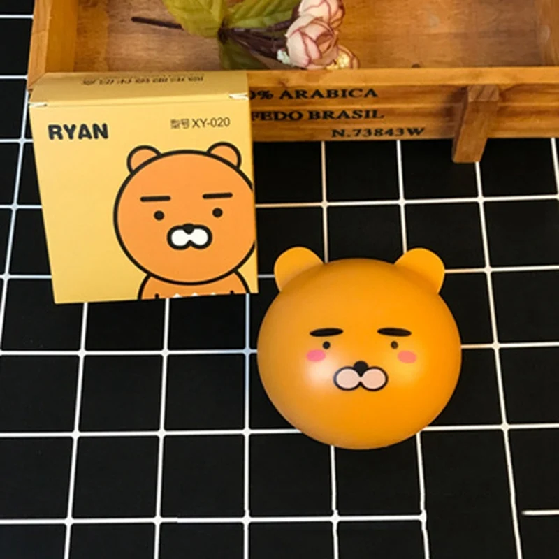 New Design Cute Little Bear Contact Lens Case with Mirror Contact Lenses Box for Man and Women
New Design Cute Little Bear Contact Lens Case with Mirror Contact Lenses Box for Man and Women