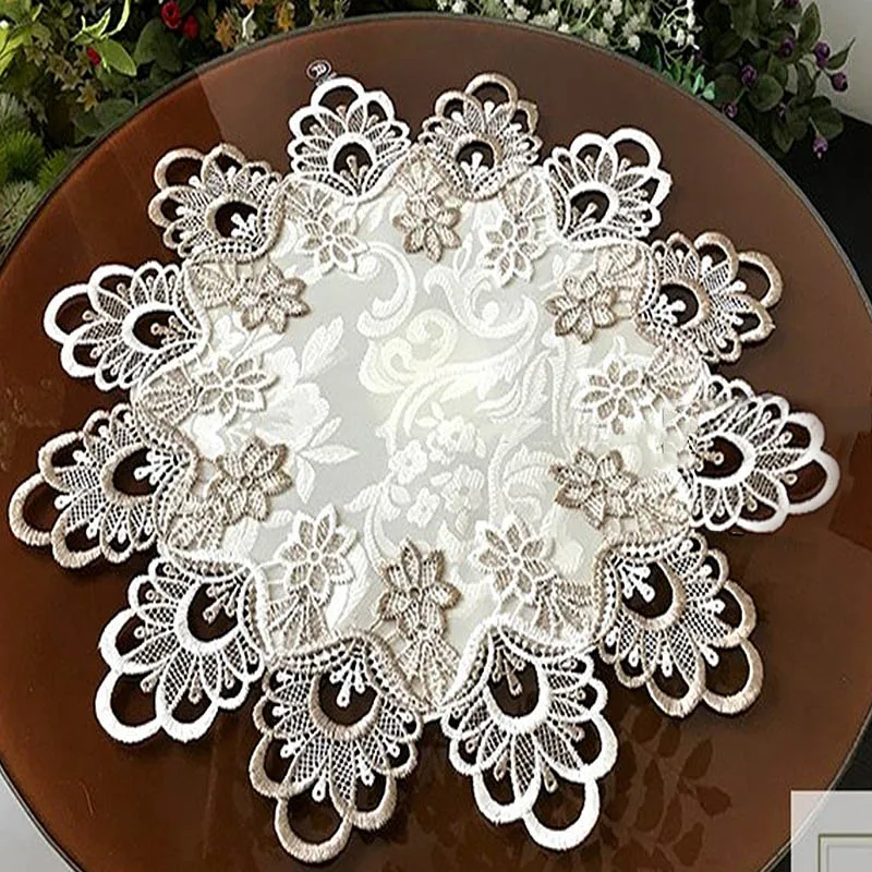 Lace Tablecloth Durable Home Tablecloth Outdoor Decoration Desk Cloth Dustproof Cover for Storage Table Coffee Table Decoration
Lace Tablecloth Durable Home Tablecloth Outdoor Decoration Desk Cloth Dustproof Cover for Storage Table Coffee Table Decoration