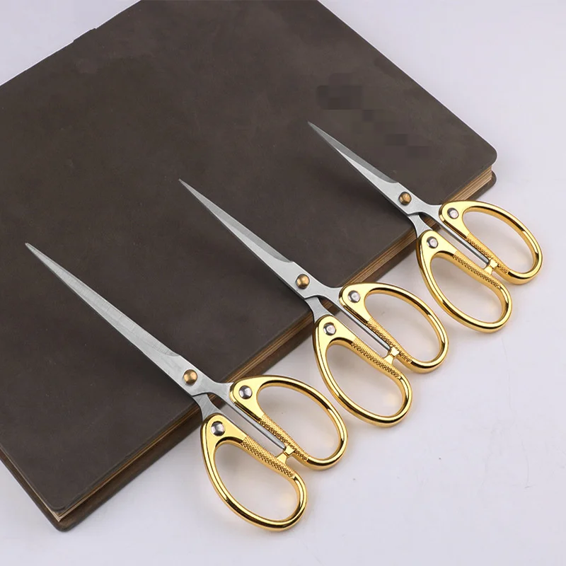 1 Pcs/Lot Professional Sewing Scissors Cuts Straight and Fabric Clothing Tailor's Scissors Household Stationery office scissors
1 Pcs/Lot Professional Sewing Scissors Cuts Straight and Fabric Clothing Tailor's Scissors Household Stationery office scissors