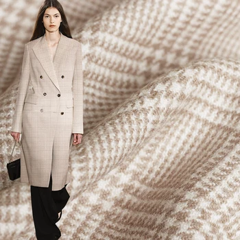 Pearlsilk Light camel colour Yarn Dyed houndstooth tweed 100%wool materials Autumn coat jacket DIY clothes fabrics
Pearlsilk Light camel colour Yarn Dyed houndstooth tweed 100%wool materials Autumn coat jacket DIY clothes fabrics