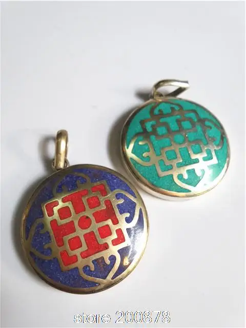 TBP743 Tibetan White Metal Copper Endless Knots Lucky Knot Amulet Pendant wholesale Tibet Amulets
TBP743 Tibetan White Metal Copper Endless Knots Lucky Knot Amulet Pendant wholesale Tibet Amulets
