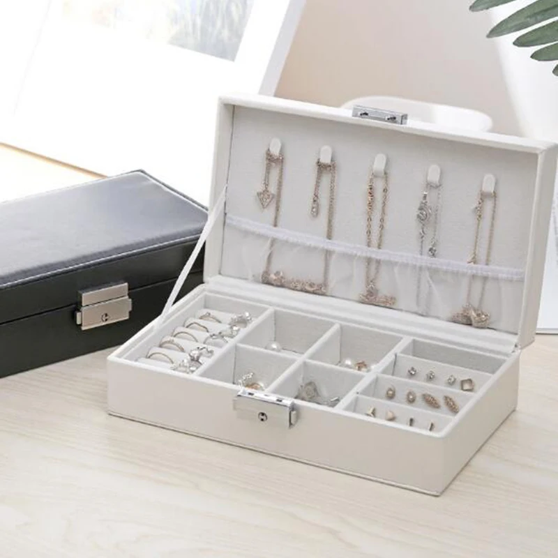 LuxJuly Jewelry Single Layer Multi-Grid Storage Box with Lock PU Leather Multi-Function Storage Case
LuxJuly Jewelry Single Layer Multi-Grid Storage Box with Lock PU Leather Multi-Function Storage Case