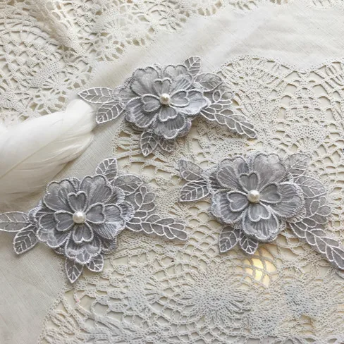 Beautiful Grey Glitter Beads Lace Applique Patches 3d Flowers Fabric Embroidery Laces Trim Wedding Dress Garment Sewing Supplies
Beautiful Grey Glitter Beads Lace Applique Patches 3d Flowers Fabric Embroidery Laces Trim Wedding Dress Garment Sewing Supplies