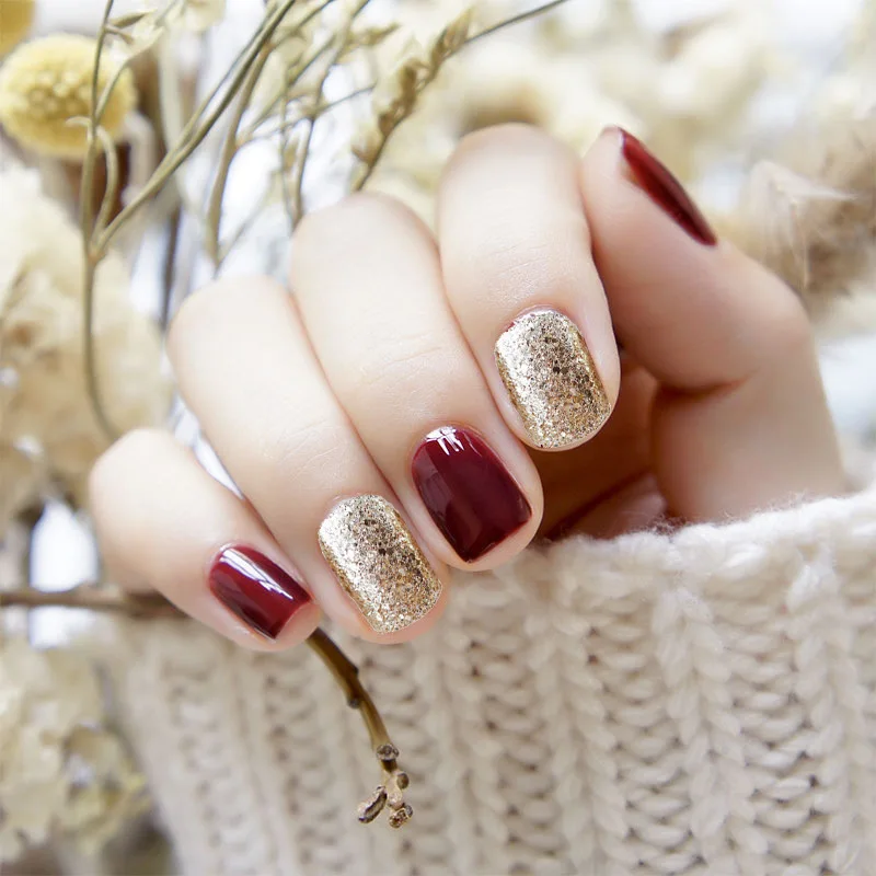 Star and moon show gradual change gold foil new fake nail tablet 24 pieces manicure piece set
Star and moon show gradual change gold foil new fake nail tablet 24 pieces manicure piece set