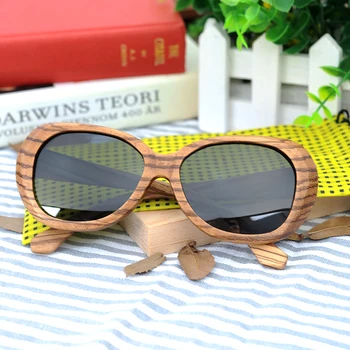BOBO BIRD Men bamboo Wooden Sunglasses Ladies Polarized Sun Glasses Women Eyewear Luxury Handmade Bamboo in Wood Box Summer
BOBO BIRD Men bamboo Wooden Sunglasses Ladies Polarized Sun Glasses Women Eyewear Luxury Handmade Bamboo in Wood Box Summer