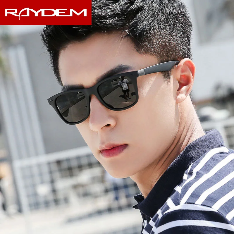 

2018 New polarized men sunglasses TR90 Oval frame Gradient Gray resin Lenses PC Drivers Sunglass Driving Fishing Eyeglasses