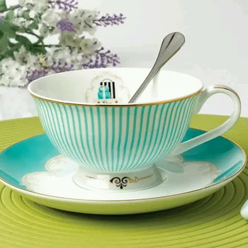 Joyous Floral Pattern Stripe Ceramic Fine Bone China Cafe Coffee Milk Cup British Black Tea Mug with Saucer Spoon Wedding Gifts
Joyous Floral Pattern Stripe Ceramic Fine Bone China Cafe Coffee Milk Cup British Black Tea Mug with Saucer Spoon Wedding Gifts