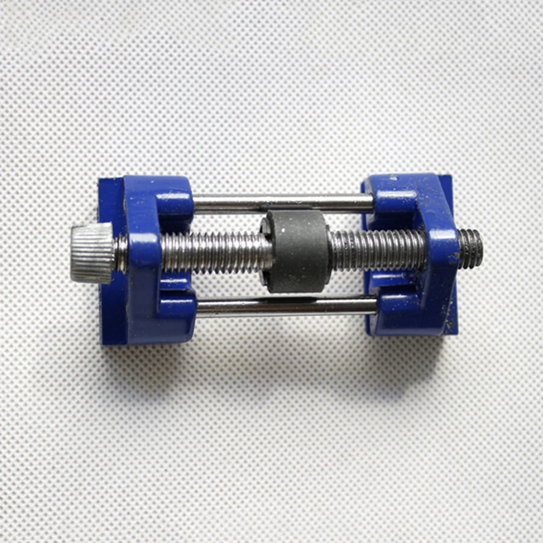 Hot High Quality 94mm Wood Chisel & Plane Iron Planers Honing Guide Sharpening Blades Tool
Hot High Quality 94mm Wood Chisel & Plane Iron Planers Honing Guide Sharpening Blades Tool