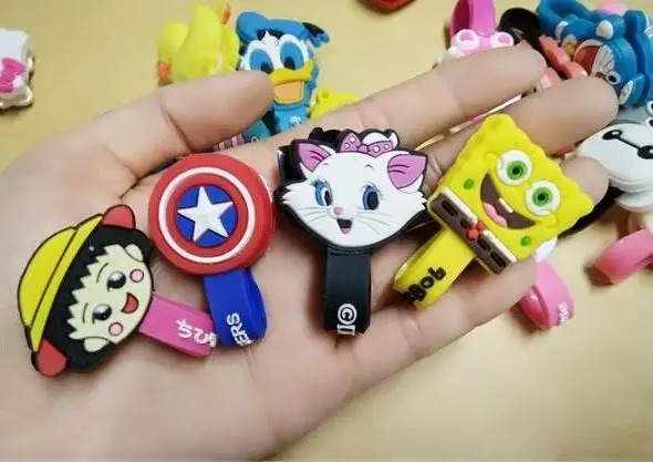 Snap Cable Winder Cute Cartoon Data Line Bobbin Cable Holder Organizer Ties Storage Rubber Earphone Cable Cord Cable Winder
Snap Cable Winder Cute Cartoon Data Line Bobbin Cable Holder Organizer Ties Storage Rubber Earphone Cable Cord Cable Winder