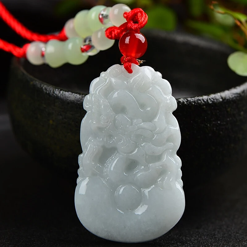 Natural jadeite Chinese zodiac pendant Zodiac dragon transshipment protective Jade pendant necklace pendant Send a certificate
Natural jadeite Chinese zodiac pendant Zodiac dragon transshipment protective Jade pendant necklace pendant Send a certificate
